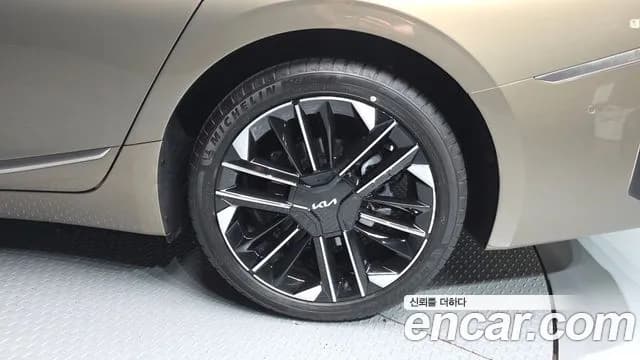 2026 Kia The New K8 Hybrid Signature Sold VIN KNAM6411BTA099025 – photo 36 2026 Kia The New K8 Hybrid Signature Sold VIN KNAM6411BTA099025 – photo 36