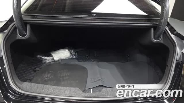2026 Kia The New K8 Hybrid Signature Sold VIN KNAM6411BTA100807 – photo 12 2026 Kia The New K8 Hybrid Signature Sold VIN KNAM6411BTA100807 – photo 12