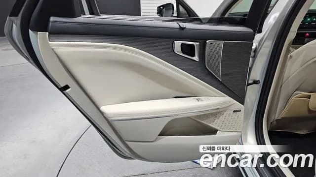 2026 Kia The New K8 Hybrid Signature Sold VIN KNAM6411BTA100939 – photo 13 2026 Kia The New K8 Hybrid Signature Sold VIN KNAM6411BTA100939 – photo 13