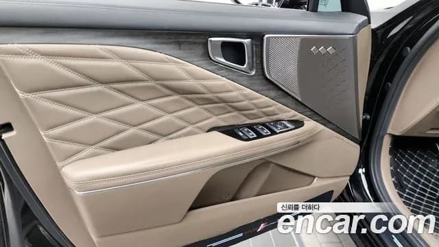 2022 Kia K8 2.5 Gasoline 2WD Sold VIN KNAM641BBNA000591 – exterior detail 2022 Kia K8 2.5 Gasoline 2WD Sold VIN KNAM641BBNA000591 – exterior detail