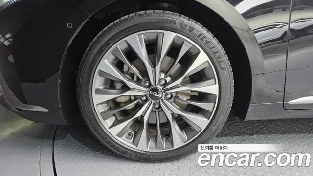 2022 Kia K8 2.5 Gasoline 2WD Sold VIN KNAM641BBNA000890 – photo 14 2022 Kia K8 2.5 Gasoline 2WD Sold VIN KNAM641BBNA000890 – photo 14