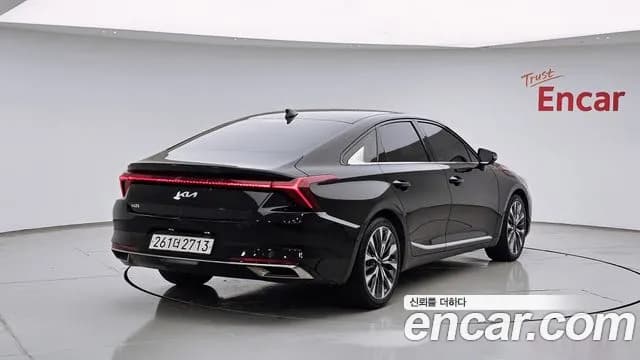 2022 Kia K8 2.5 Gasoline 2WD Sold VIN KNAM641BBNA002135 – exterior detail 2022 Kia K8 2.5 Gasoline 2WD Sold VIN KNAM641BBNA002135 – exterior detail