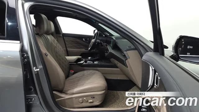 2022 Kia K8 2.5 Gasoline 2WD Sold VIN KNAM641BBNA002322 – engine bay 2022 Kia K8 2.5 Gasoline 2WD Sold VIN KNAM641BBNA002322 – engine bay