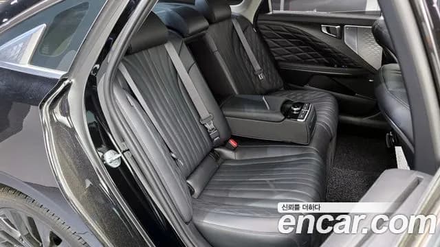 2022 Kia K8 2.5 Gasoline 2WD Sold VIN KNAM641BBNA003454 – exterior detail 2022 Kia K8 2.5 Gasoline 2WD Sold VIN KNAM641BBNA003454 – exterior detail