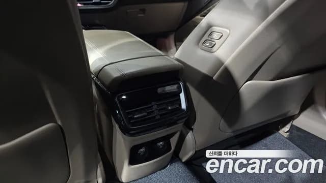 2022 Kia K8 2.5 Gasoline 2WD Sold VIN KNAM641BBNA018223 – rear exterior 2022 Kia K8 2.5 Gasoline 2WD Sold VIN KNAM641BBNA018223 – rear exterior
