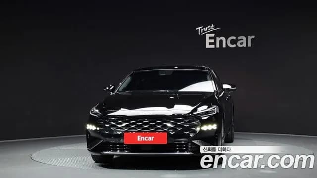 2022 Kia K8 2.5 Gasoline 2WD Sold VIN KNAM641BBNA030794 – interior seats 2022 Kia K8 2.5 Gasoline 2WD Sold VIN KNAM641BBNA030794 – interior seats