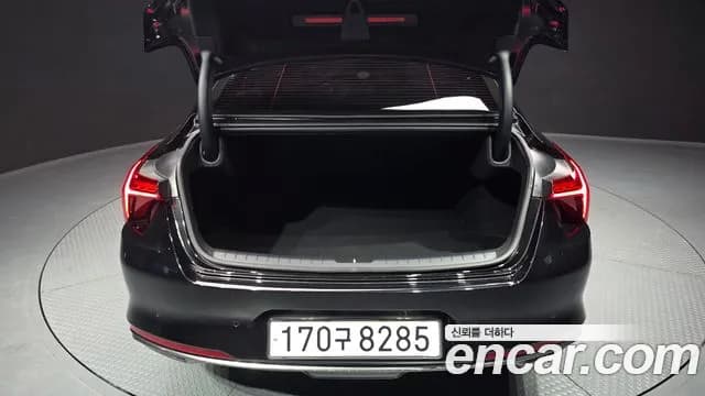 2022 Kia K8 2.5 Gasoline 2WD Sold VIN KNAM641BBNA031058 – exterior detail 2022 Kia K8 2.5 Gasoline 2WD Sold VIN KNAM641BBNA031058 – exterior detail