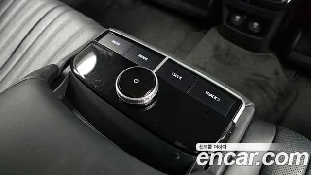 2023 Kia K8 2.5 Gasoline 2WD Sold VIN KNAM641BBPA033908 – photo 30 2023 Kia K8 2.5 Gasoline 2WD Sold VIN KNAM641BBPA033908 – photo 30