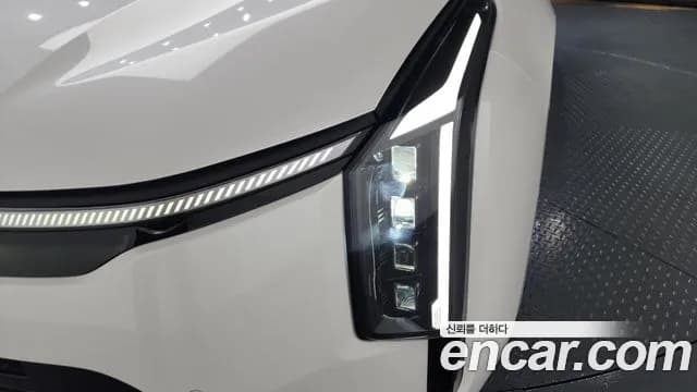 2025 Kia The New K8 2.5 Gasoline 2WD Sold VIN KNAM641BBSA074638 – photo 18 2025 Kia The New K8 2.5 Gasoline 2WD Sold VIN KNAM641BBSA074638 – photo 18