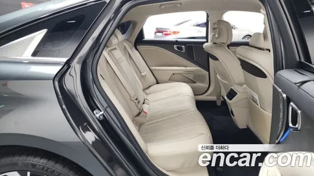 2025 Kia The New K8 2.5 Gasoline 2WD Sold VIN KNAM641BBSA075812 – photo 24 2025 Kia The New K8 2.5 Gasoline 2WD Sold VIN KNAM641BBSA075812 – photo 24