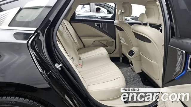 2025 Kia The New K8 2.5 Gasoline 2WD Sold VIN KNAM641BBSA076611 – photo 27 2025 Kia The New K8 2.5 Gasoline 2WD Sold VIN KNAM641BBSA076611 – photo 27
