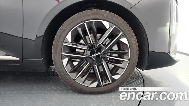 2025 Kia The New K8 2.5 Gasoline 2WD Sold VIN KNAM641BBSA079082 – undercarriage 2025 Kia The New K8 2.5 Gasoline 2WD Sold VIN KNAM641BBSA079082 – undercarriage