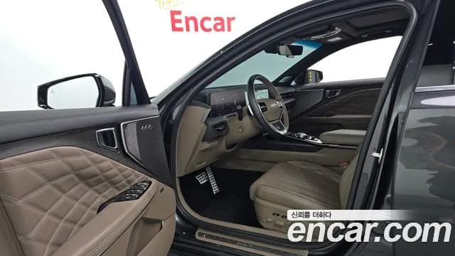2024 Kia K8 2.5 Gasoline 2WD Sold VIN KNAM741BBRA070389 – photo 13 2024 Kia K8 2.5 Gasoline 2WD Sold VIN KNAM741BBRA070389 – photo 13