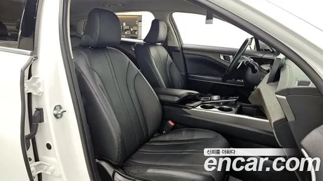 2023 Kia K8 3.5 LPG 2WD Sold VIN KNAM741FBPA056071 – trunk area 2023 Kia K8 3.5 LPG 2WD Sold VIN KNAM741FBPA056071 – trunk area