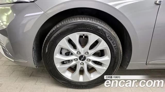 2024 Kia K8 3.5 LPG 2WD Sold VIN KNAM741FBRA061682 – rear exterior 2024 Kia K8 3.5 LPG 2WD Sold VIN KNAM741FBRA061682 – rear exterior