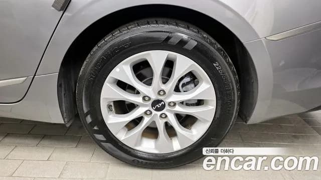 2024 Kia K8 3.5 LPG 2WD Sold VIN KNAM741FBRA061682 – photo 27 2024 Kia K8 3.5 LPG 2WD Sold VIN KNAM741FBRA061682 – photo 27