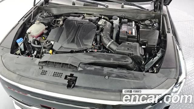 2025 Kia The New K8 3.5 LPG 2WD Sold VIN KNAM741FBSA077449 – interior seats 2025 Kia The New K8 3.5 LPG 2WD Sold VIN KNAM741FBSA077449 – interior seats