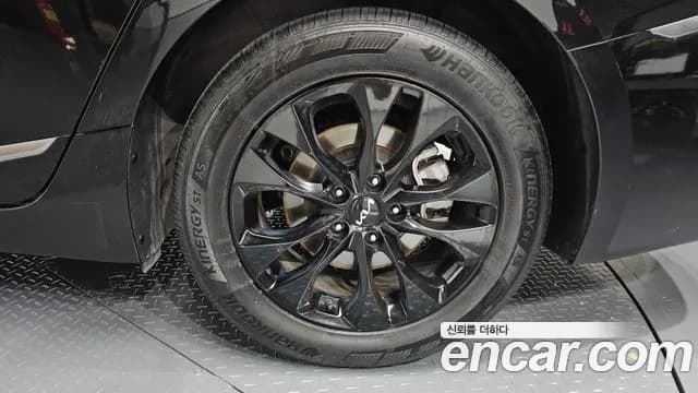 2025 Kia The New K8 3.5 LPG 2WD Sold VIN KNAM741FBSA077449 – photo 28 2025 Kia The New K8 3.5 LPG 2WD Sold VIN KNAM741FBSA077449 – photo 28