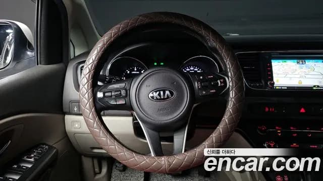 2017 Kia All New Carnival 9-seater Luxury Sold VIN KNAMB81ABHS322094 – photo 18 2017 Kia All New Carnival 9-seater Luxury Sold VIN KNAMB81ABHS322094 – photo 18