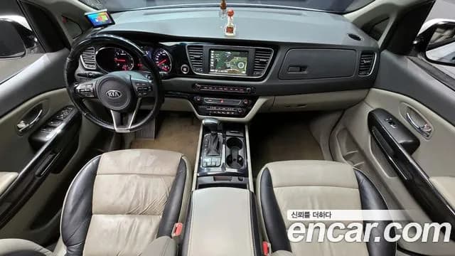 2018 Kia All New Carnival 7-seater Limousine Sold VIN KNAMB81ABJS363366 – front exterior 2018 Kia All New Carnival 7-seater Limousine Sold VIN KNAMB81ABJS363366 – front exterior