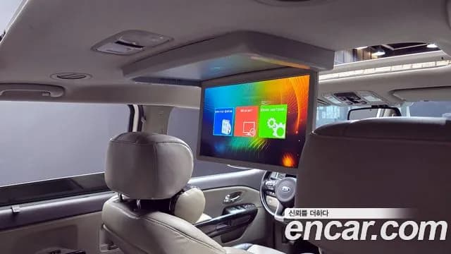 2018 Kia All New Carnival 7-seater Limousine Sold VIN KNAMB81ABJS363366 – interior seats 2018 Kia All New Carnival 7-seater Limousine Sold VIN KNAMB81ABJS363366 – interior seats