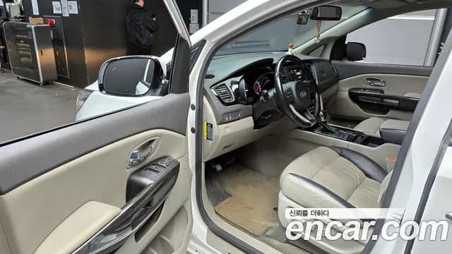 2018 Kia All New Carnival 7-seater Limousine Sold VIN KNAMB81ABJS363366 – photo 20 2018 Kia All New Carnival 7-seater Limousine Sold VIN KNAMB81ABJS363366 – photo 20