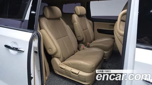 2018 Kia All New Carnival 7-seater Limousine Sold VIN KNAMB81ABJS385129 – photo 20 2018 Kia All New Carnival 7-seater Limousine Sold VIN KNAMB81ABJS385129 – photo 20