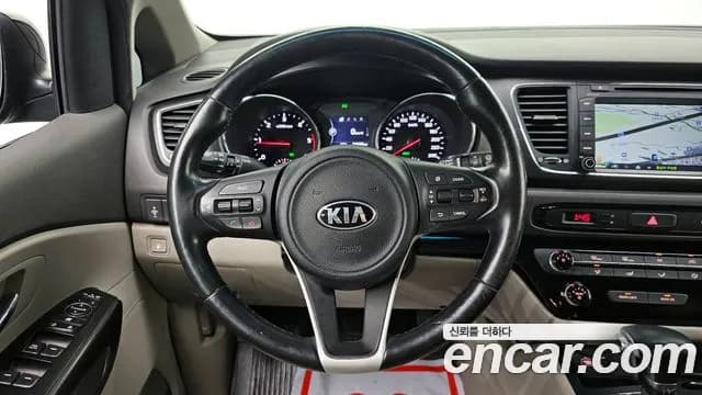 2018 Kia All New Carnival 9-seater Luxury Sold VIN KNAMB81ABJS414955 – interior seats 2018 Kia All New Carnival 9-seater Luxury Sold VIN KNAMB81ABJS414955 – interior seats