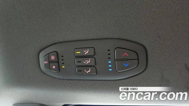 2018 Kia All New Carnival 9-seater Luxury Sold VIN KNAMB81ABJS414955 – exterior detail 2018 Kia All New Carnival 9-seater Luxury Sold VIN KNAMB81ABJS414955 – exterior detail