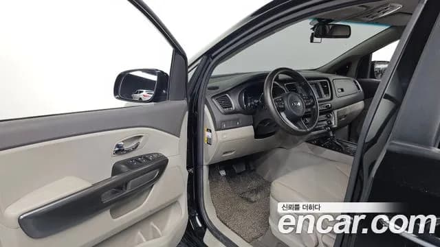 2018 Kia All New Carnival 9-seater Luxury Sold VIN KNAMB81ABJS424185 – photo 12 2018 Kia All New Carnival 9-seater Luxury Sold VIN KNAMB81ABJS424185 – photo 12