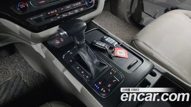 2018 Kia All New Carnival 9-seater Luxury Sold VIN KNAMB81ABJS424185 – photo 19 2018 Kia All New Carnival 9-seater Luxury Sold VIN KNAMB81ABJS424185 – photo 19