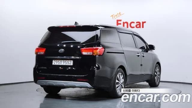 2018 Kia All New Carnival 9-seater Luxury Sold VIN KNAMB81ABJS431675 – rear exterior 2018 Kia All New Carnival 9-seater Luxury Sold VIN KNAMB81ABJS431675 – rear exterior