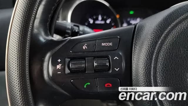 2018 Kia All New Carnival 9-seater Luxury Sold VIN KNAMB81ABJS431675 – exterior detail 2018 Kia All New Carnival 9-seater Luxury Sold VIN KNAMB81ABJS431675 – exterior detail