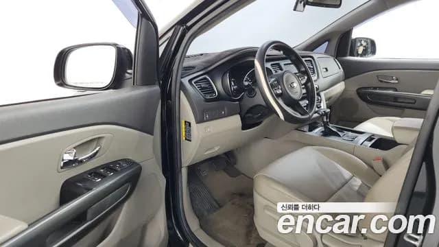 2018 Kia All New Carnival 9-seater Luxury Sold VIN KNAMB81ABJS431675 – photo 11 2018 Kia All New Carnival 9-seater Luxury Sold VIN KNAMB81ABJS431675 – photo 11