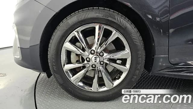 2019 Kia The New Carnival 9-Seater Luxury Sold VIN KNAMB81ABKS446846 – engine bay 2019 Kia The New Carnival 9-Seater Luxury Sold VIN KNAMB81ABKS446846 – engine bay