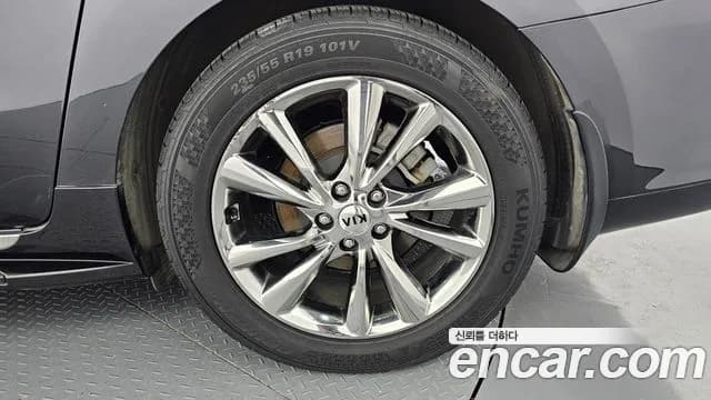 2019 Kia The New Carnival 7-Seater Limousine Sold VIN KNAMB81ABKS453872 – dashboard 2019 Kia The New Carnival 7-Seater Limousine Sold VIN KNAMB81ABKS453872 – dashboard