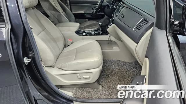 2019 Kia The New Carnival 7-Seater Limousine Sold VIN KNAMB81ABKS453872 – photo 16 2019 Kia The New Carnival 7-Seater Limousine Sold VIN KNAMB81ABKS453872 – photo 16
