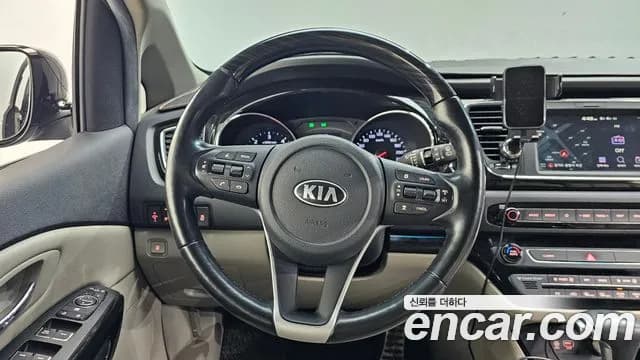 2019 Kia The New Carnival 7-Seater Limousine Sold VIN KNAMB81ABKS453872 – photo 19 2019 Kia The New Carnival 7-Seater Limousine Sold VIN KNAMB81ABKS453872 – photo 19