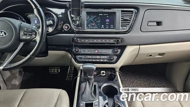 2019 Kia The New Carnival 7-Seater Limousine Sold VIN KNAMB81ABKS453872 – photo 26 2019 Kia The New Carnival 7-Seater Limousine Sold VIN KNAMB81ABKS453872 – photo 26