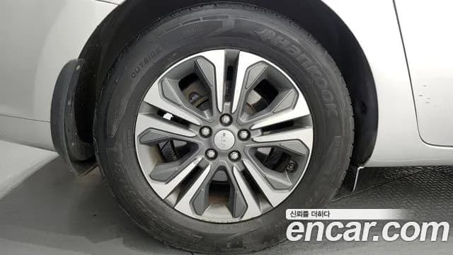 2019 Kia The New Carnival 9-Seater Luxury Sold VIN KNAMB81ABKS463845 – dashboard 2019 Kia The New Carnival 9-Seater Luxury Sold VIN KNAMB81ABKS463845 – dashboard