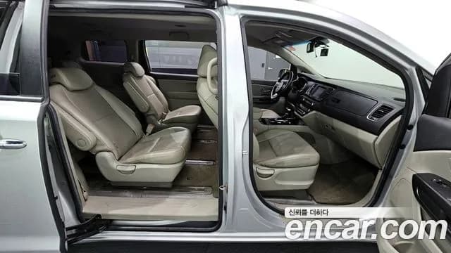 2019 Kia The New Carnival 9-Seater Luxury Sold VIN KNAMB81ABKS463845 – photo 20 2019 Kia The New Carnival 9-Seater Luxury Sold VIN KNAMB81ABKS463845 – photo 20