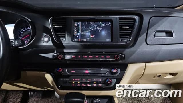 2019 Kia The New Carnival 9-Seater Luxury Sold VIN KNAMB81ABKS464269 – photo 11 2019 Kia The New Carnival 9-Seater Luxury Sold VIN KNAMB81ABKS464269 – photo 11