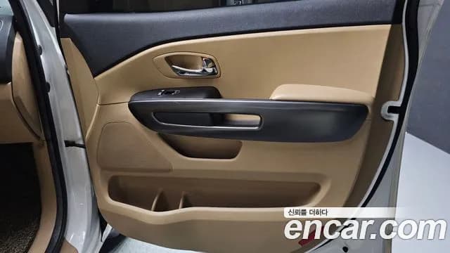 2019 Kia The New Carnival 9-Seater Luxury Sold VIN KNAMB81ABKS464269 – photo 32 2019 Kia The New Carnival 9-Seater Luxury Sold VIN KNAMB81ABKS464269 – photo 32