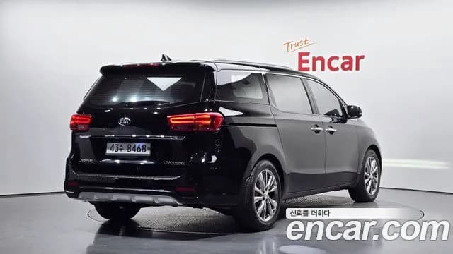 2019 Kia The New Carnival 7-Seater Limousine Sold VIN KNAMB81ABKS465174 – front exterior 2019 Kia The New Carnival 7-Seater Limousine Sold VIN KNAMB81ABKS465174 – front exterior