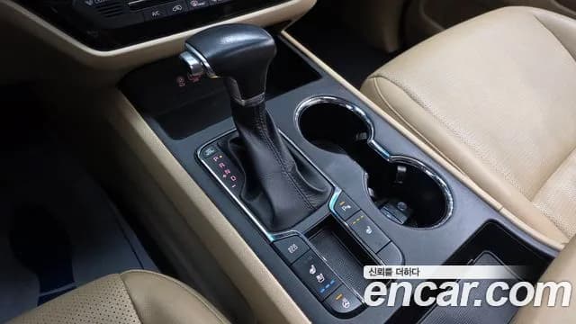 2019 Kia The New Carnival 9-Seater Luxury Sold VIN KNAMB81ABKS473222 – engine bay 2019 Kia The New Carnival 9-Seater Luxury Sold VIN KNAMB81ABKS473222 – engine bay
