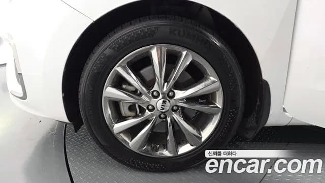2019 Kia The New Carnival 9-Seater Luxury Sold VIN KNAMB81ABKS473222 – photo 13 2019 Kia The New Carnival 9-Seater Luxury Sold VIN KNAMB81ABKS473222 – photo 13