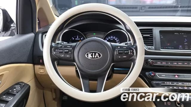 2019 Kia The New Carnival 9-Seater Luxury Sold VIN KNAMB81ABKS473222 – photo 16 2019 Kia The New Carnival 9-Seater Luxury Sold VIN KNAMB81ABKS473222 – photo 16