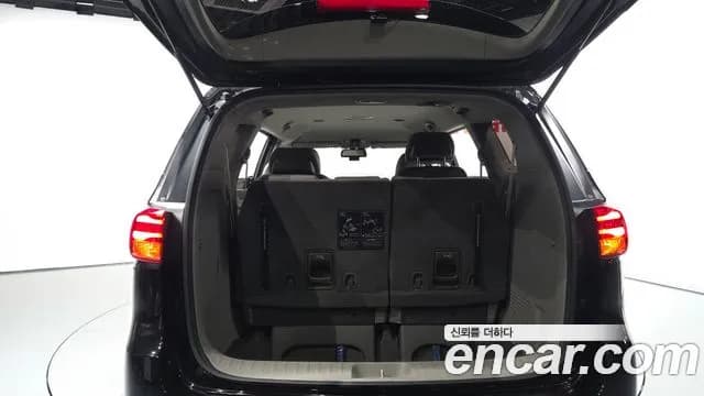2019 Kia The New Carnival 7-Seater Limousine Sold VIN KNAMB81ABKS481764 – photo 17 2019 Kia The New Carnival 7-Seater Limousine Sold VIN KNAMB81ABKS481764 – photo 17