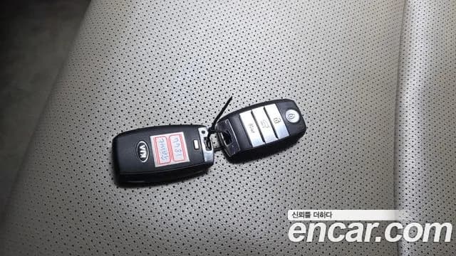 2019 Kia The New Carnival 9-Seater Luxury Sold VIN KNAMB81ABKS489561 – photo 19 2019 Kia The New Carnival 9-Seater Luxury Sold VIN KNAMB81ABKS489561 – photo 19