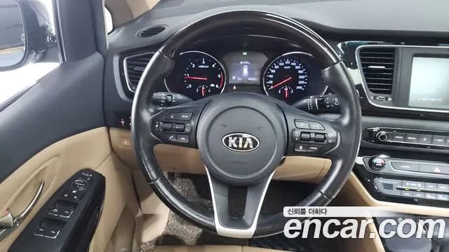 2019 Kia The New Carnival 7-Seater Limousine Sold VIN KNAMB81ABKS491155 – dashboard 2019 Kia The New Carnival 7-Seater Limousine Sold VIN KNAMB81ABKS491155 – dashboard